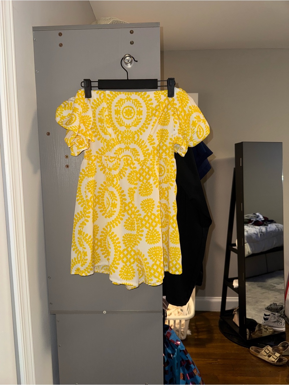Yellow & White Printed Puff-Sleeve Dress